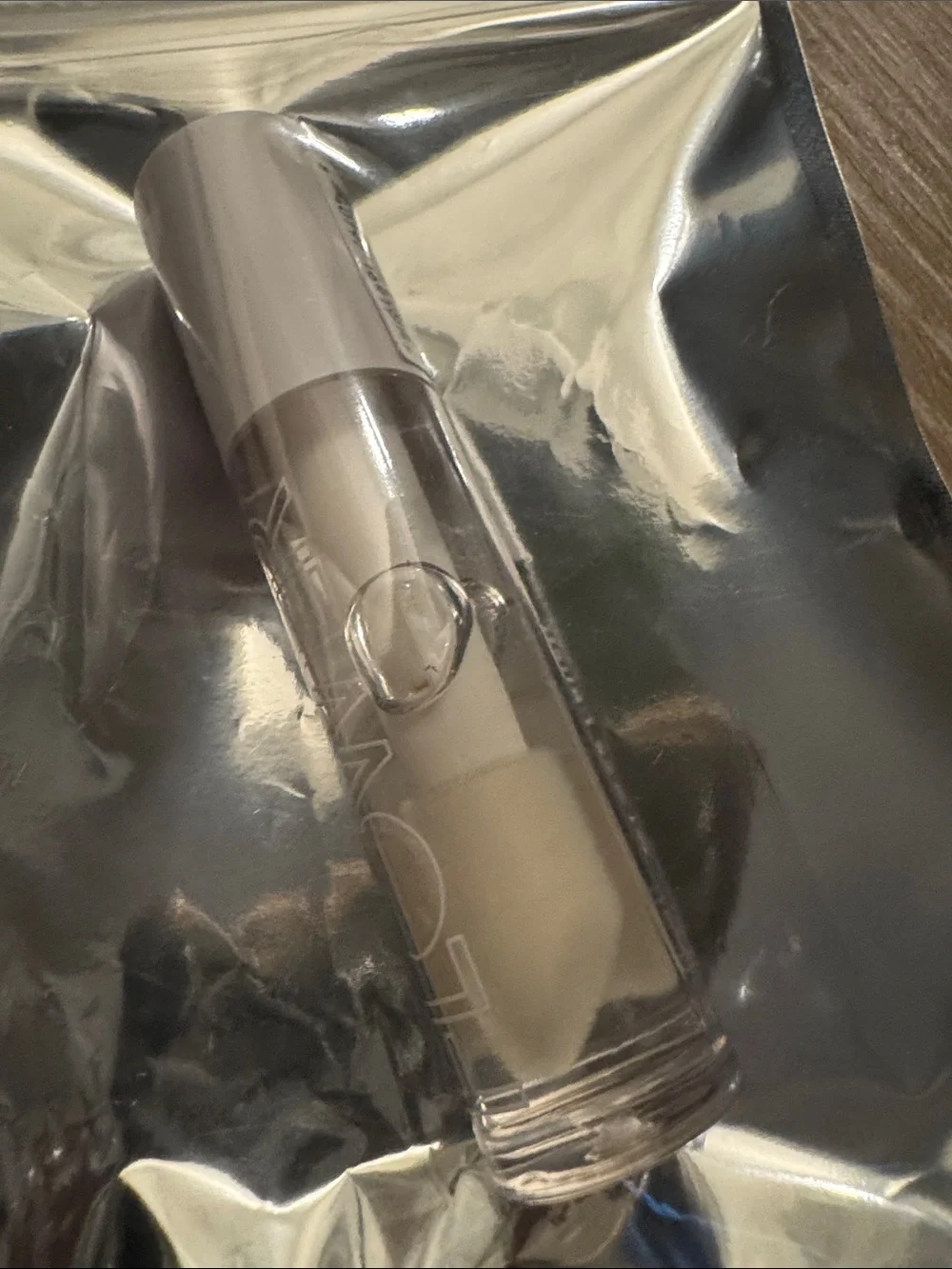 FLOWER Gloss Crush Lip Serum Gloss- Clear NEW 🏷️
